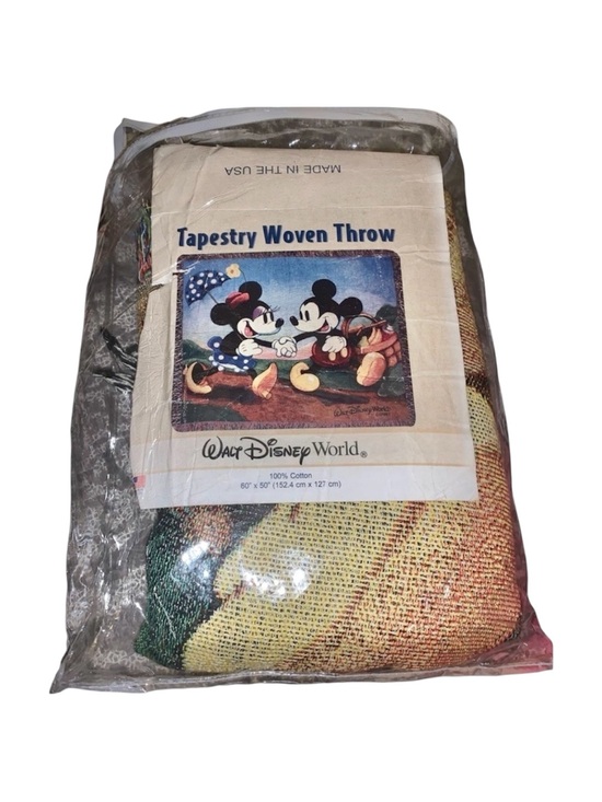 Disney Other - TAPESTRY WOVEN THROW